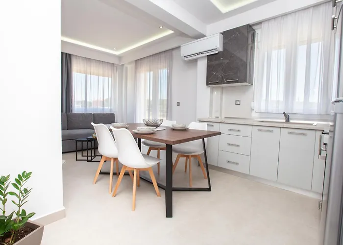 Marane Luxury Suites